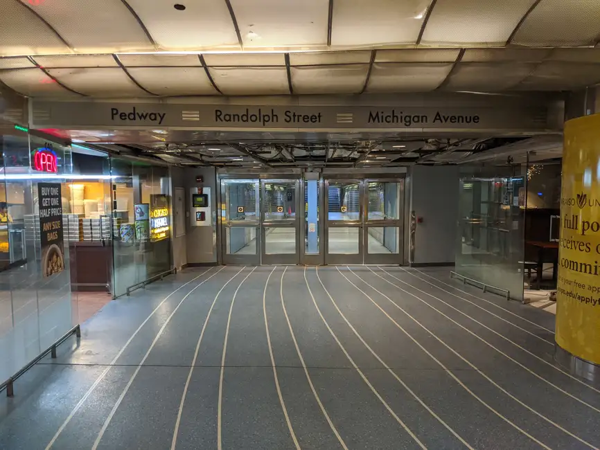 Chicago: Underground Pedway & Downtown Secrets Walking Tour