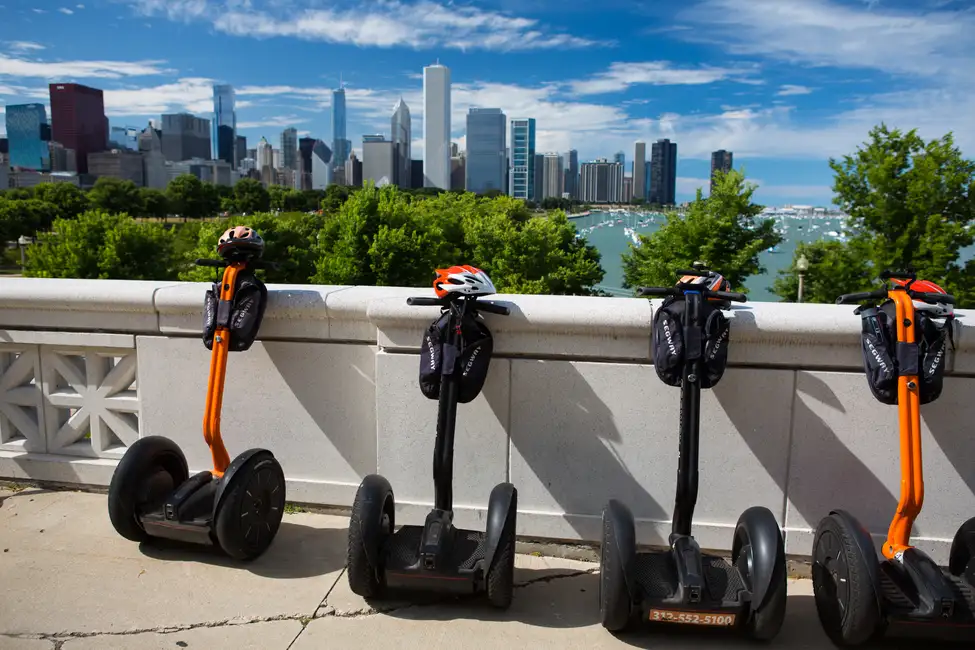 Chicago: Lakefront and Museum Campus Segway Tour